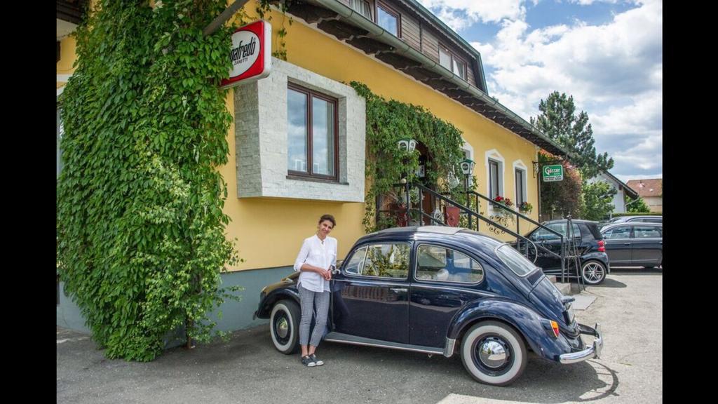 Landgasthof Friedl Hotel Sankt Lorenzen bei Knittelfeld Bagian luar foto