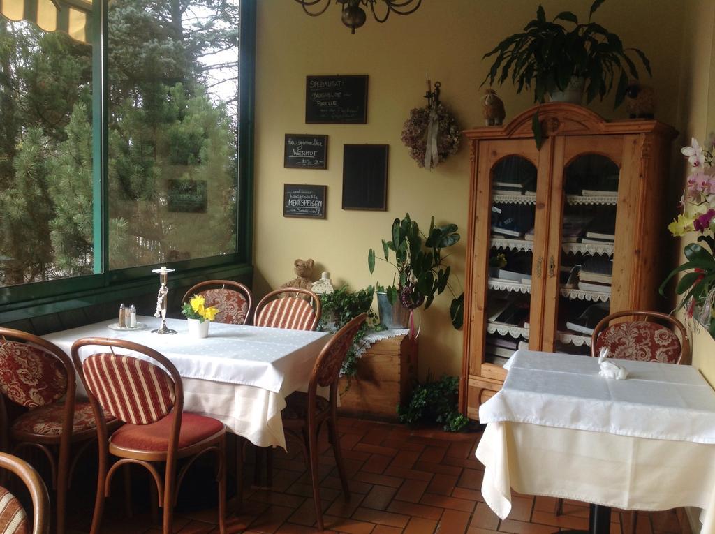 Landgasthof Friedl Hotel Sankt Lorenzen bei Knittelfeld Bagian luar foto